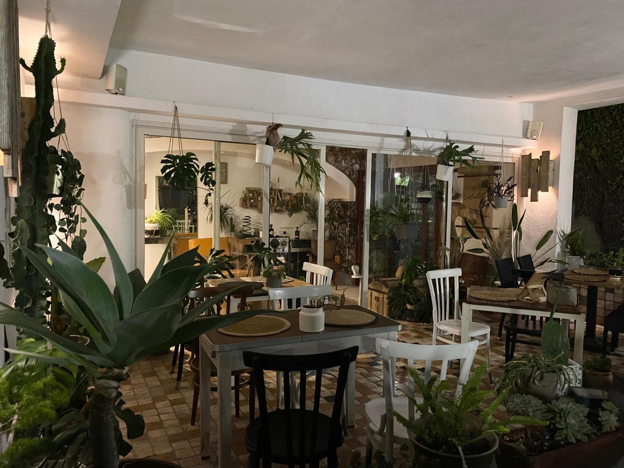 Black Market Hotel Isquia Exterior foto